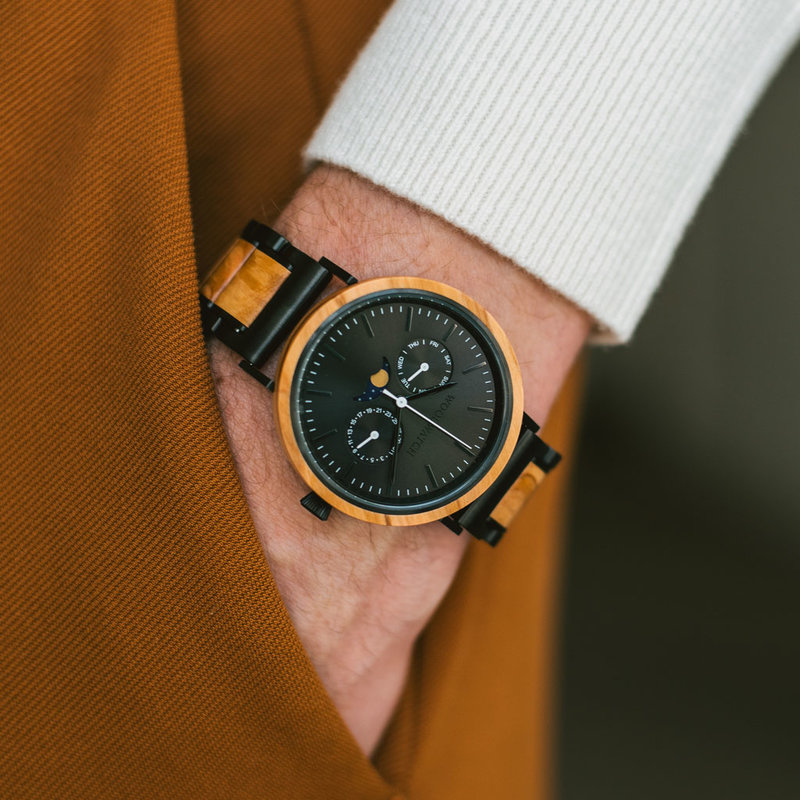 The ELEMENT Collection is comprised of four unique designs in the WoodWatch range, showcasing a combination of 316 stainless steel and wood. The 41mm diameter Carbon Olive watch features our characteristic moonphase movement and two subdials to display th
