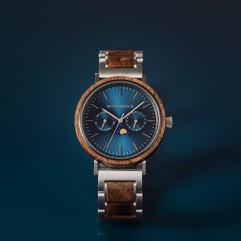 The ELEMENT Collection is comprised of four unique designs in the WoodWatch range, showcasing a combination of 316 stainless steel and wood. The 41mm diameter Cobalt Acacia watch features our characteristic moonphase movement and two subdials to display t